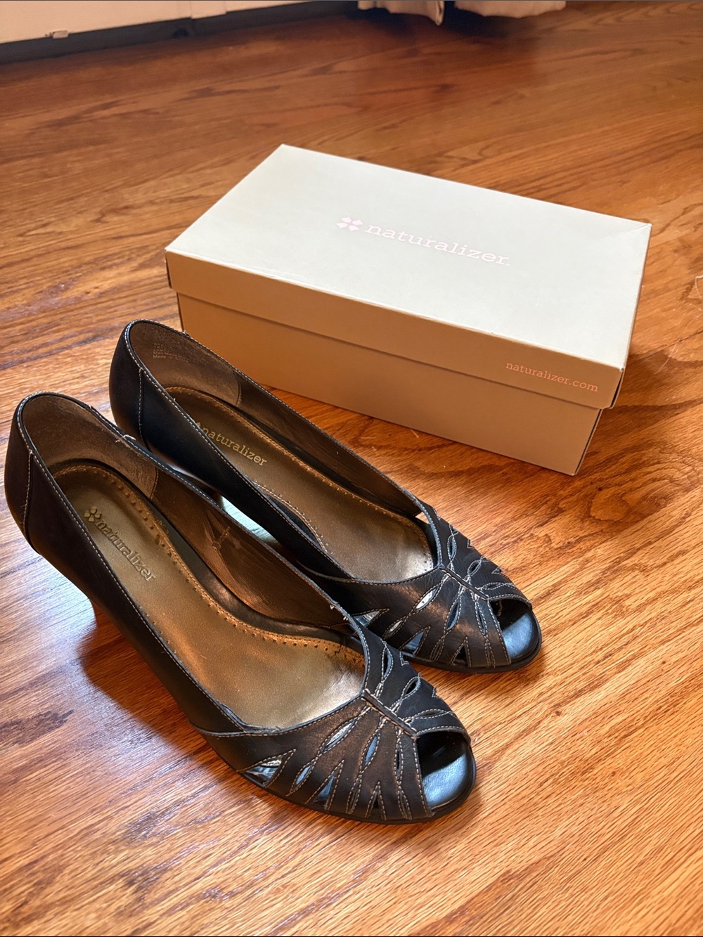 Naturalizer Black Peep Toe Leather Heels